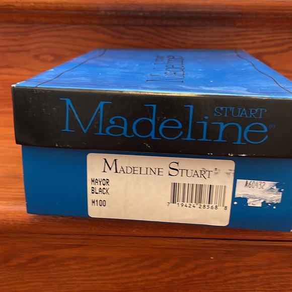 Madeline Stuart Mayor Black Sling Back - Picture 16 of 16